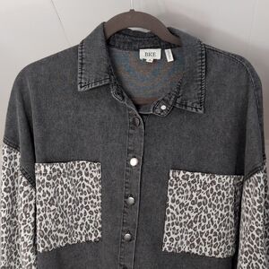 BKE Women's Charcoal Denim Jacket with Animal Print